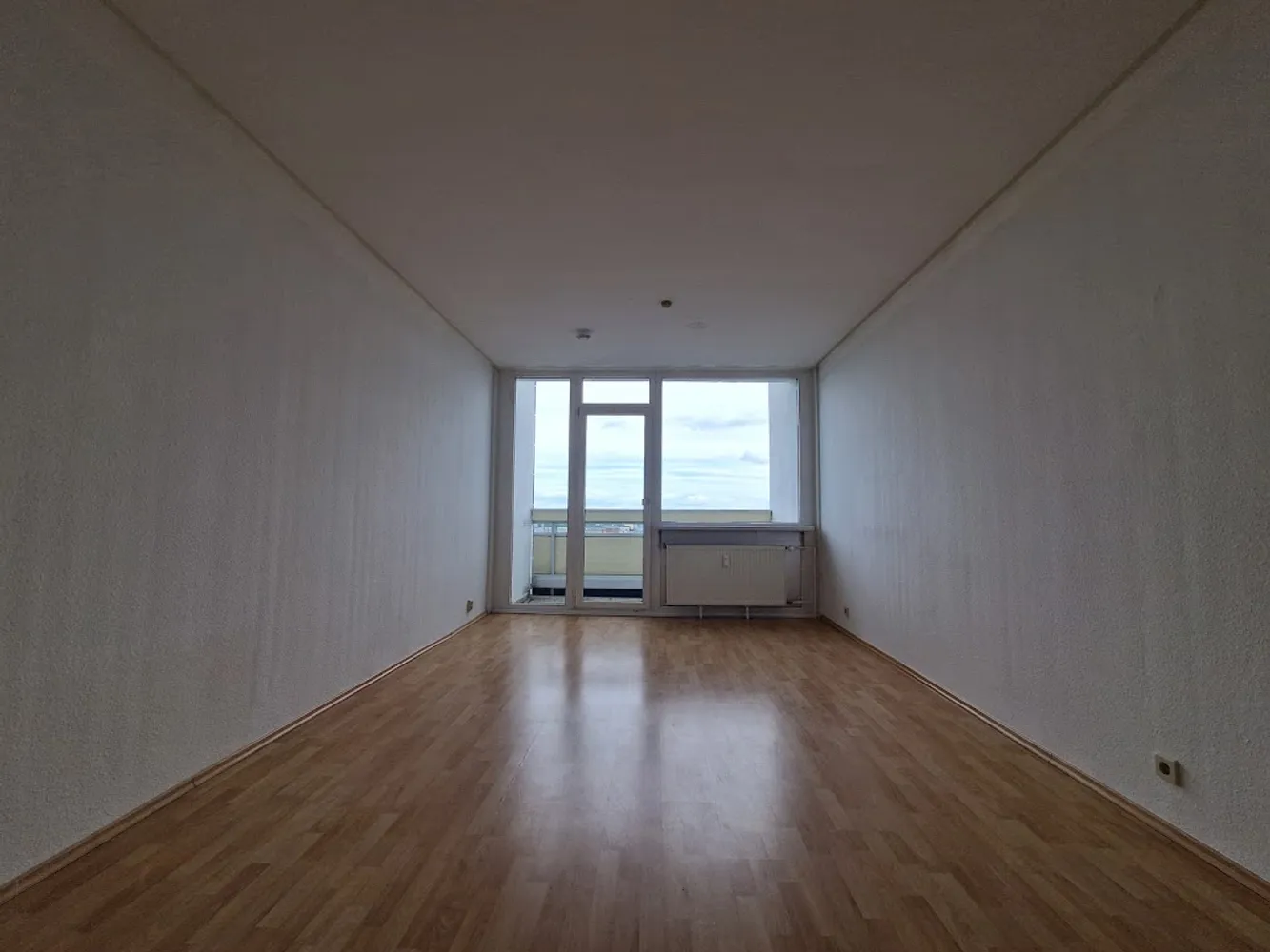 3 Zimmer Wohnung mit 66 m² in Halle (Saale) – Bild 2