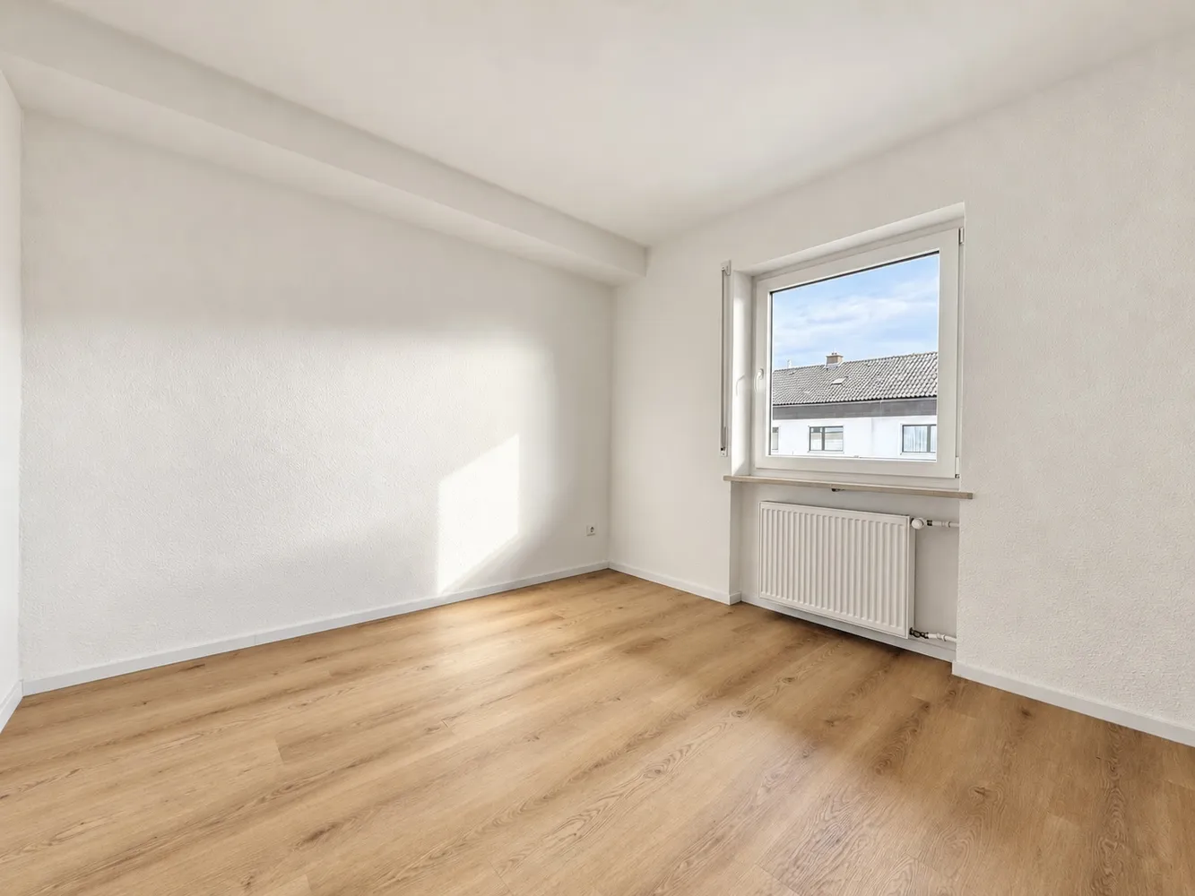 4 Zimmer Wohnung mit 115 m² in Weiden in der Oberpfalz – Bild 7