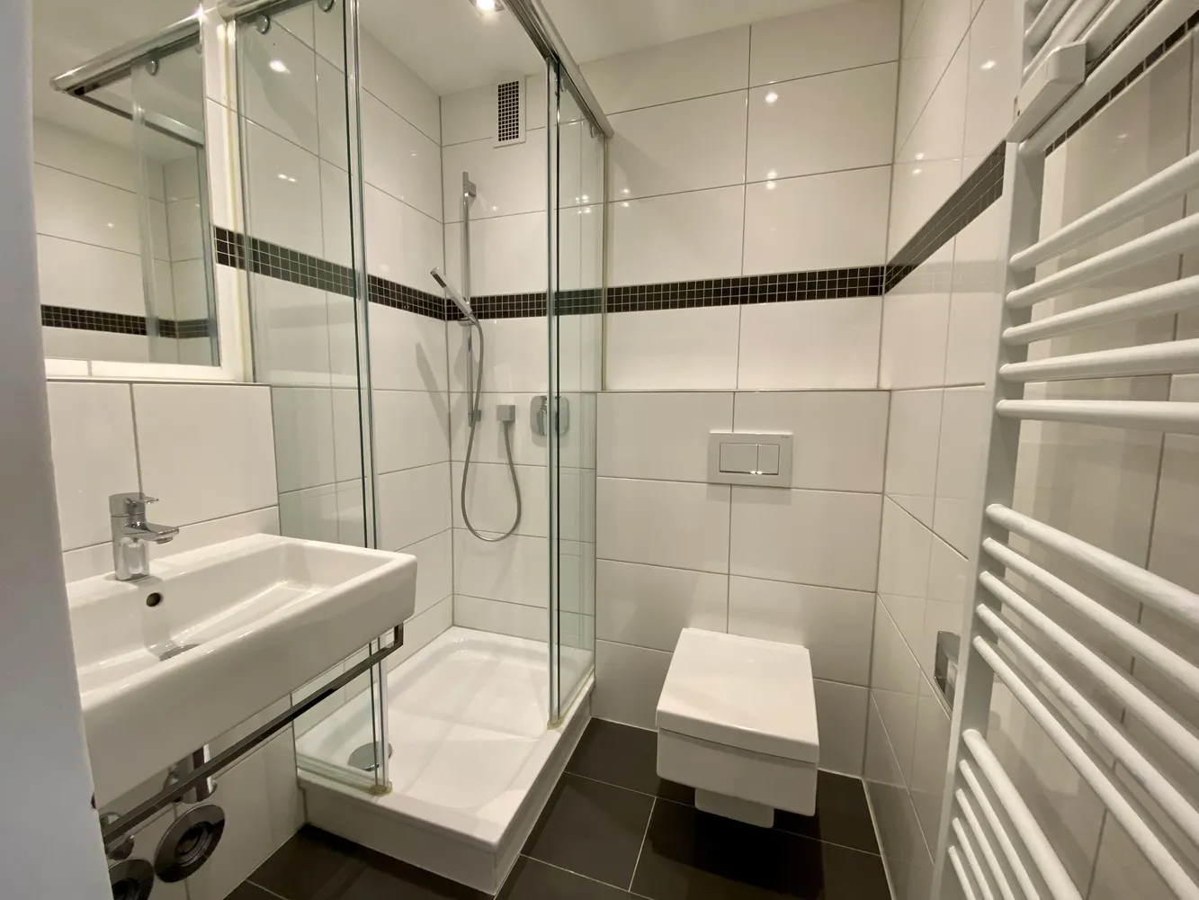 2 room apartment with 52 m² in Frankfurt am Main – Photo 1