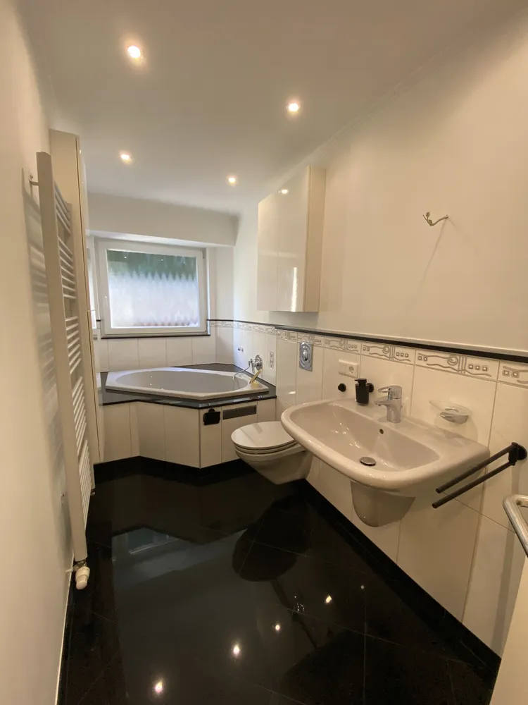2 Zimmer Wohnung mit 63 m² in Bonn – Bild 8