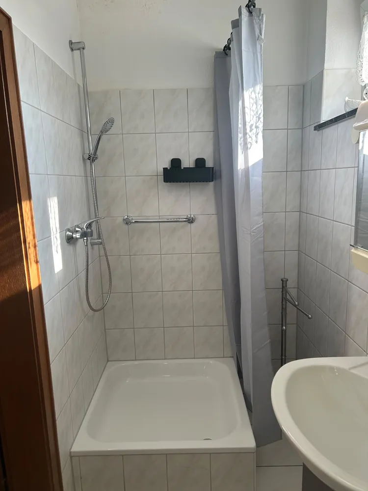 2 Zimmer Wohnung mit 80 m² in Köln – Bild 4