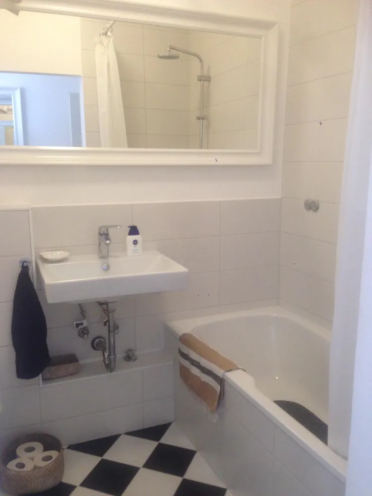 1 Zimmer Wohnung mit 38 m² in Frankfurt am Main – Bild 11