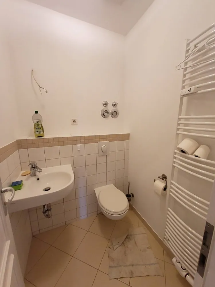 4 room apartment with 136 m² in Berlin – Photo 4