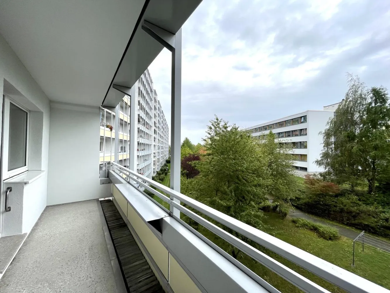 1 room apartment with 36 m² in Chemnitz – Photo 4