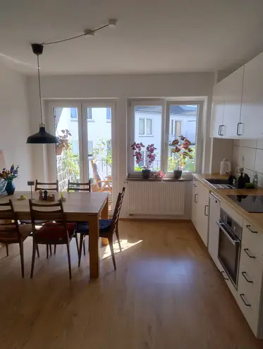 2 Zimmer Wohnung mit 70 m² in Aachen – Bild 1