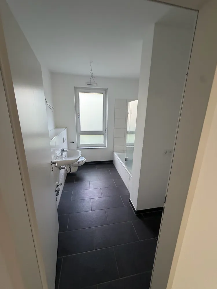 2 Zimmer Wohnung mit 74 m² in Bonn – Bild 6