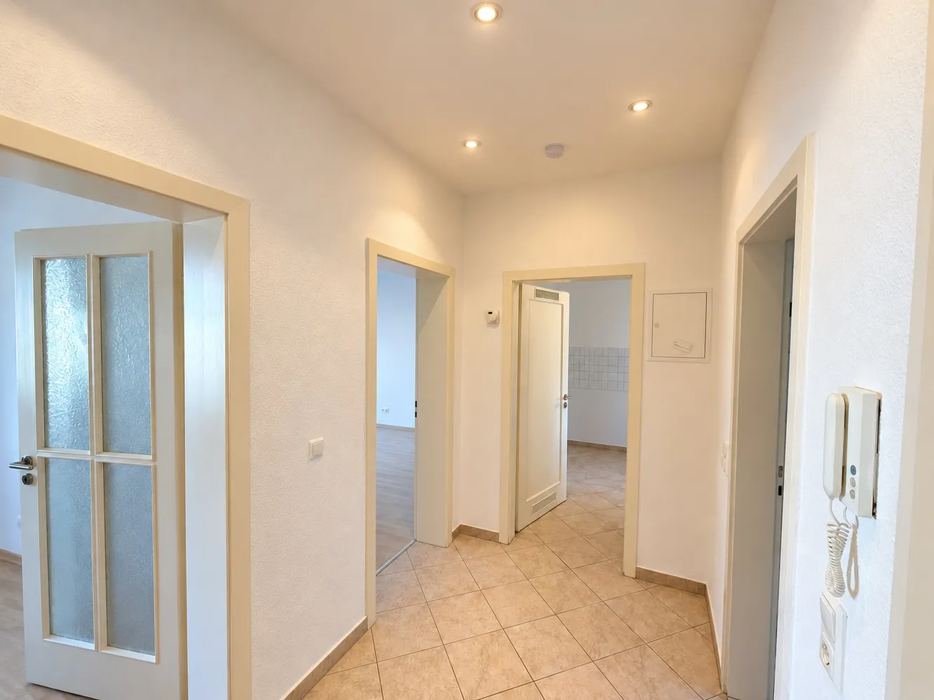2 Zimmer Wohnung mit 63 m² in Hannover – Bild 1