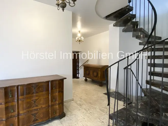 5 Zimmer Haus mit 206 m² in Hamburg – Bild 5