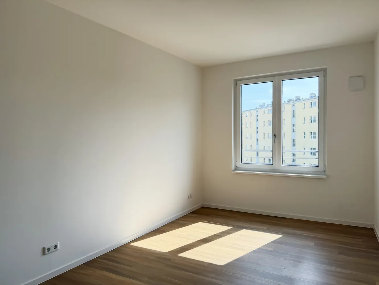 4 Zimmer Wohnung mit 105 m² in Berlin – Bild 7