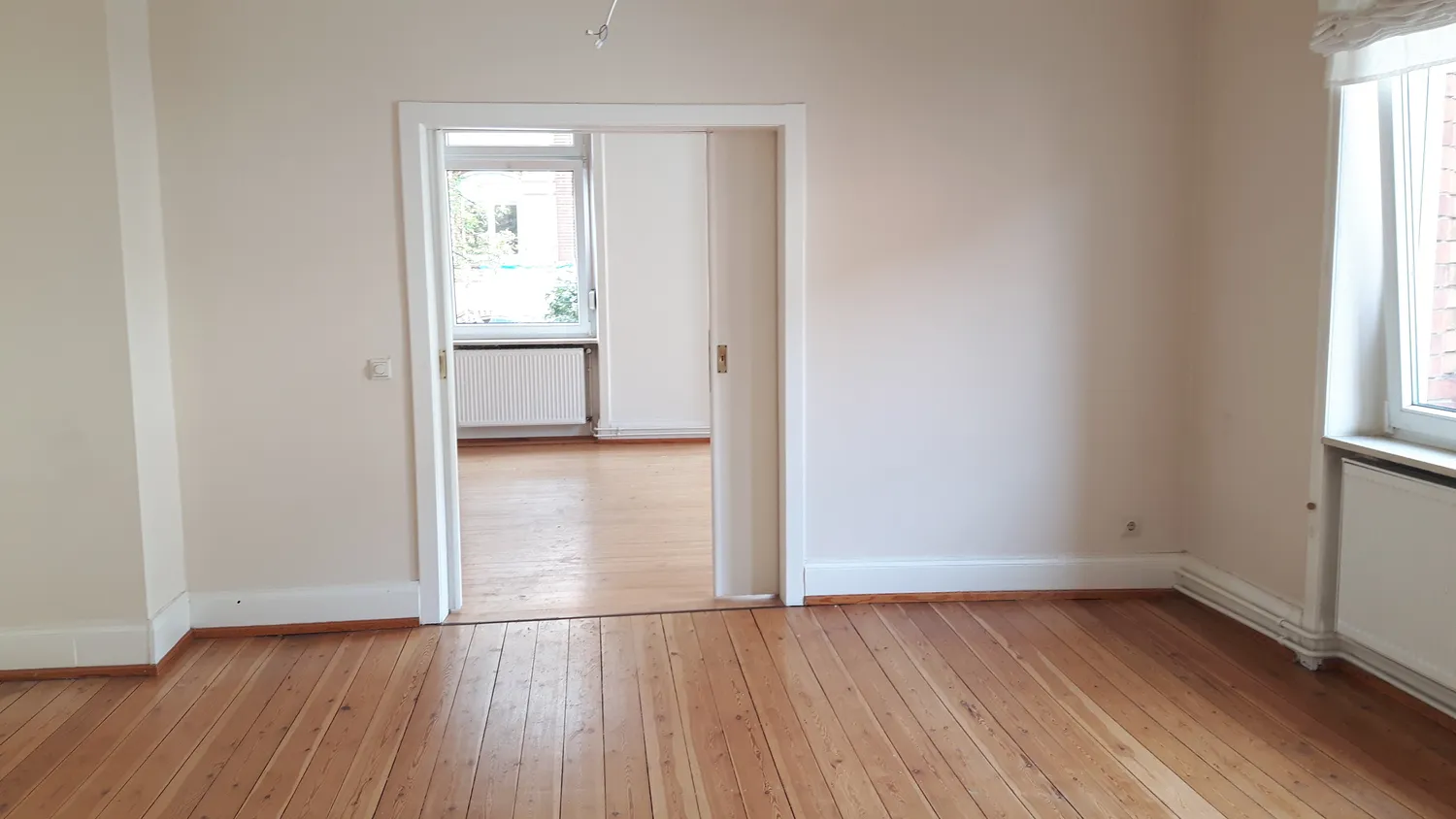 5 Zimmer Wohnung mit 134 m² in Wiesbaden – Bild 2