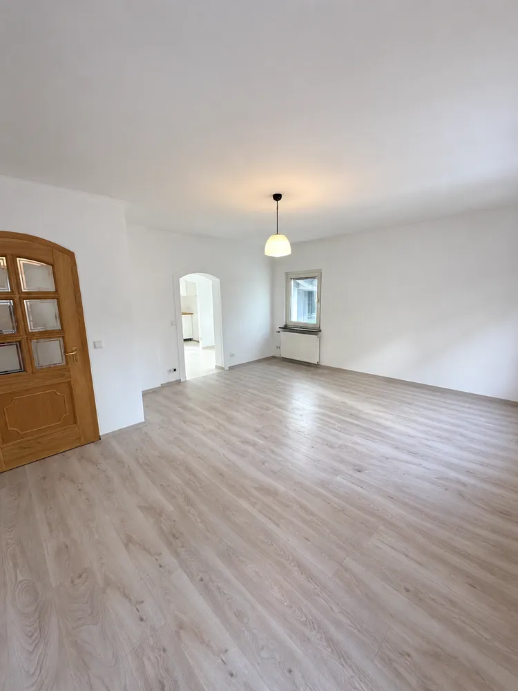2 room apartment with 55 m² in Cologne – Photo 2