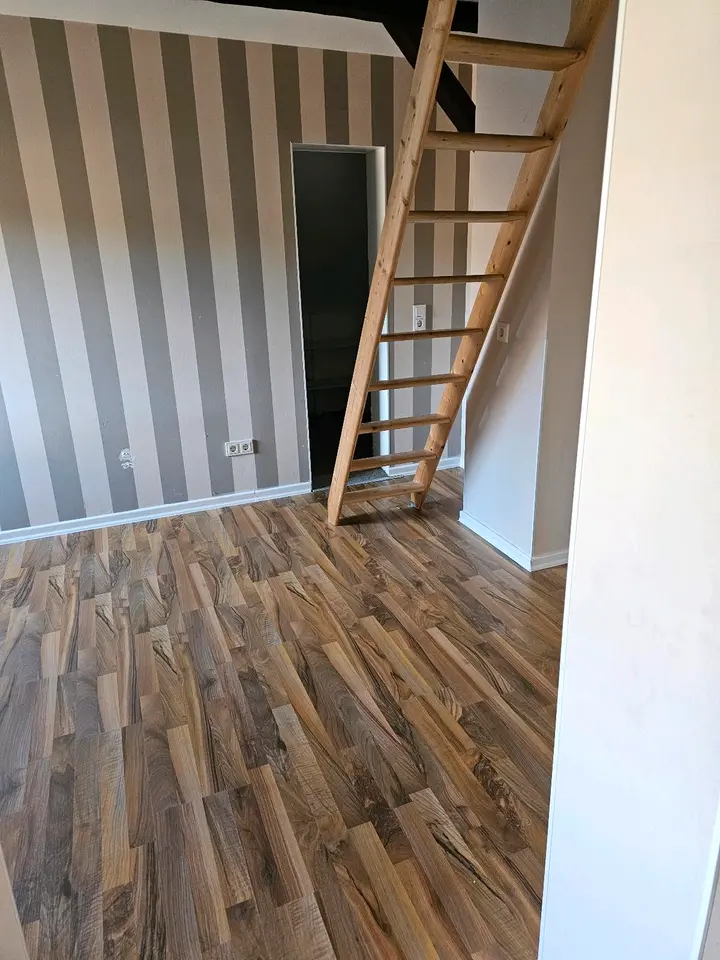 6 Zimmer Wohnung mit 165 m² in Lüdenscheid – Bild 2