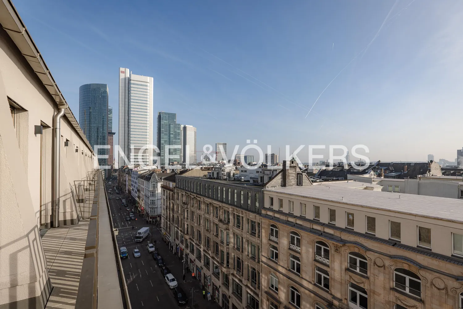 2 room apartment with 45 m² in Frankfurt am Main – Photo 1
