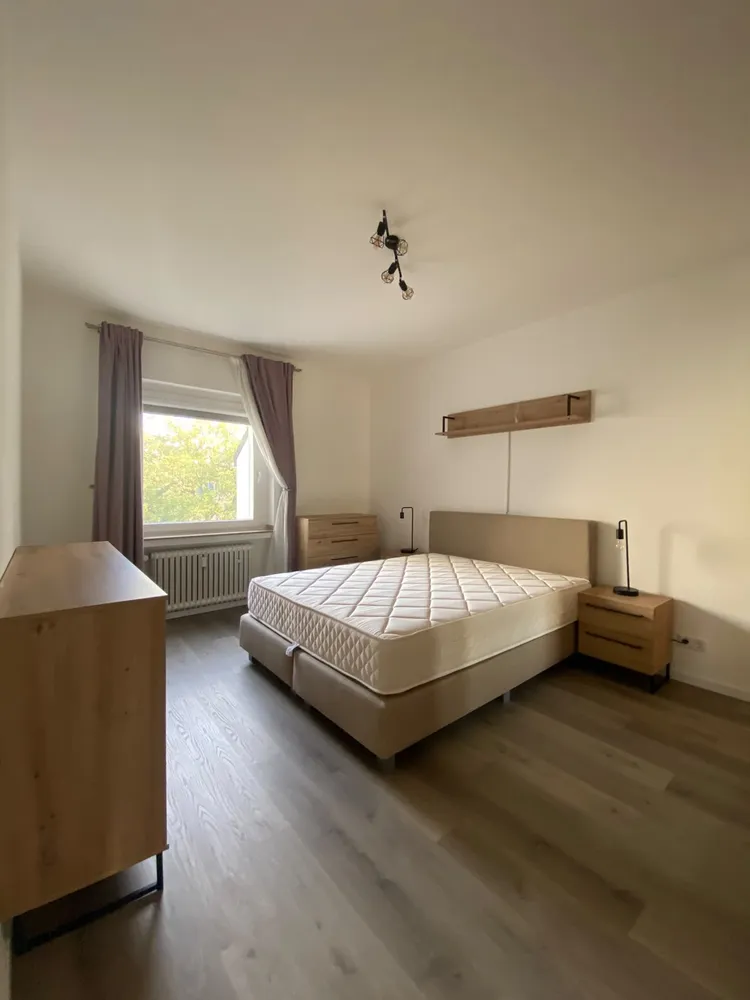 4 Zimmer Wohnung mit 86 m² in Düsseldorf – Bild 3
