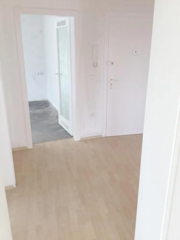 2 room apartment with 58 m² in Mülheim an der Ruhr – Photo 2