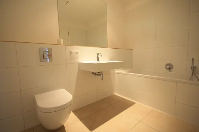 2 Zimmer Wohnung mit 92 m² in Berlin – Bild 11