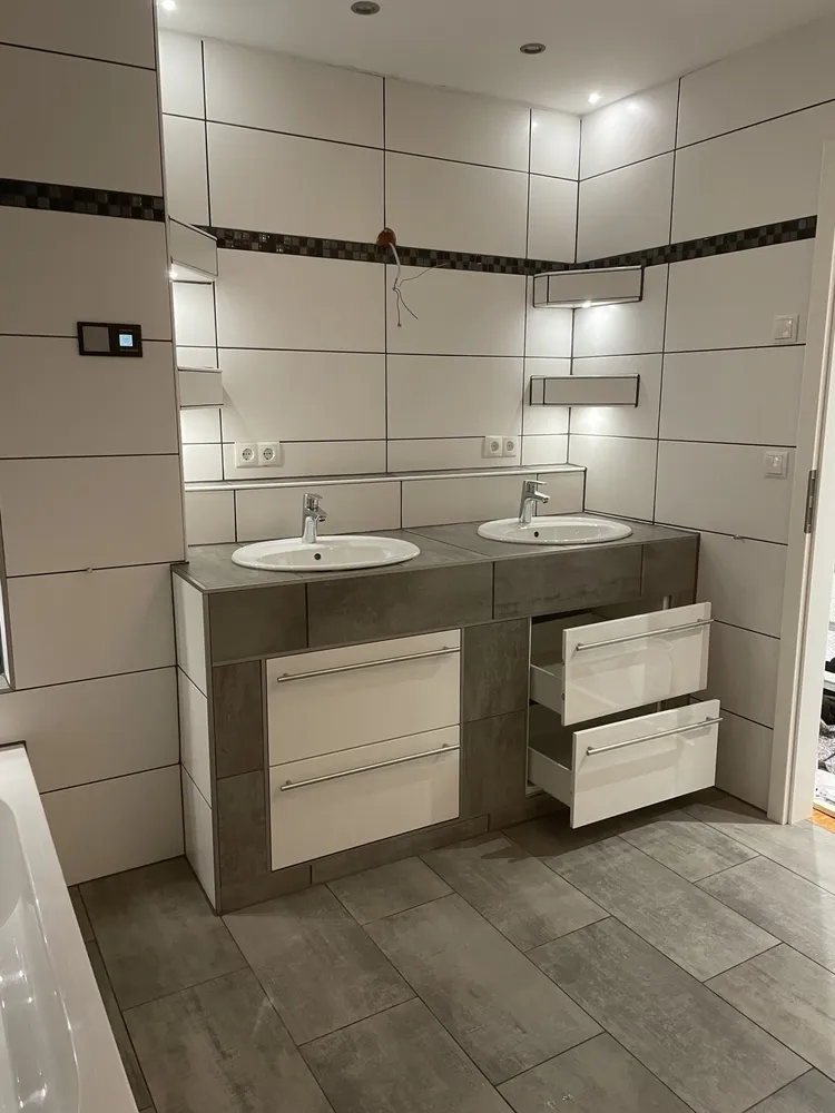 4 Zimmer Wohnung mit 75 m² in Ludwigshafen am Rhein – Bild 1