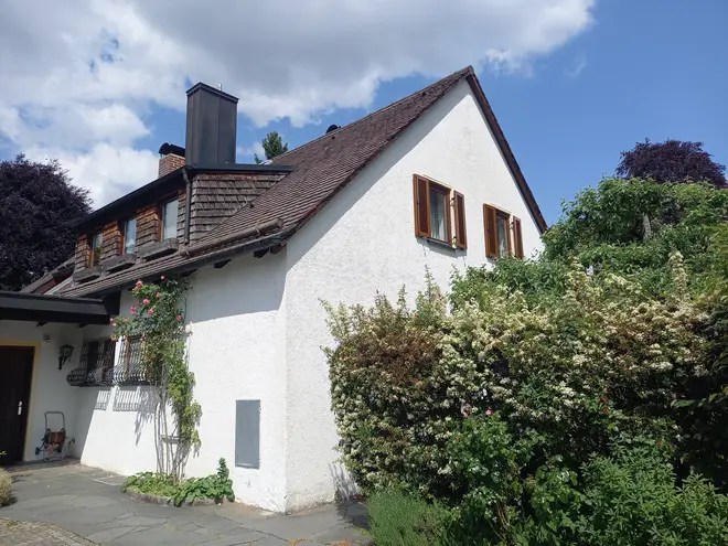 6 Zimmer Haus mit 140 m² in München – Bild 1