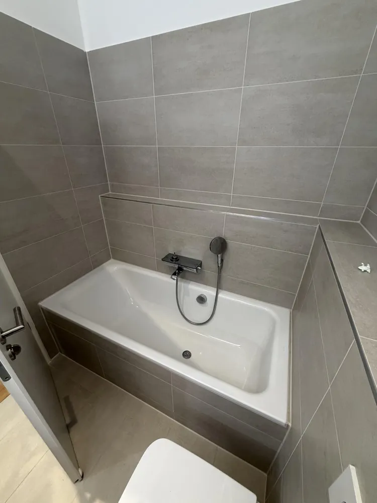 4 Zimmer Wohnung mit 98 m² in Berlin – Bild 2
