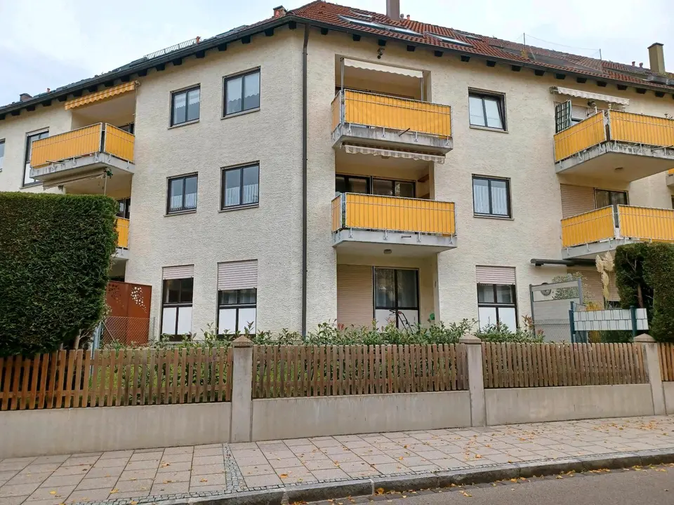 2 Zimmer Wohnung mit 42 m² in Augsburg – Bild 4