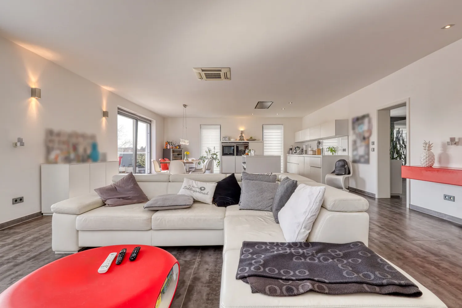 4 Zimmer Wohnung mit 165 m² in Karlsruhe – Bild 1