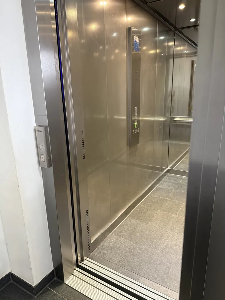 2 room apartment with 59 m² in Düsseldorf – Photo 6