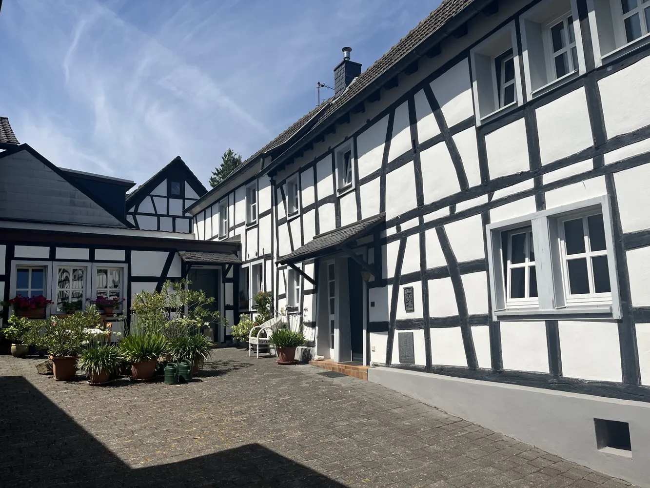 4 room apartment with 118 m² in Bonn – Photo 2