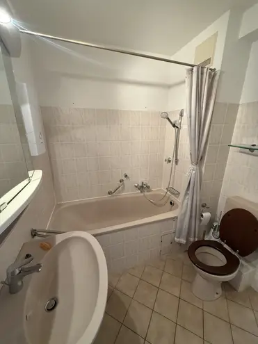2 Zimmer Wohnung mit 46 m² in Düsseldorf – Bild 11