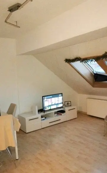 2 Zimmer Wohnung mit 42 m² in Erfurt – Bild 2