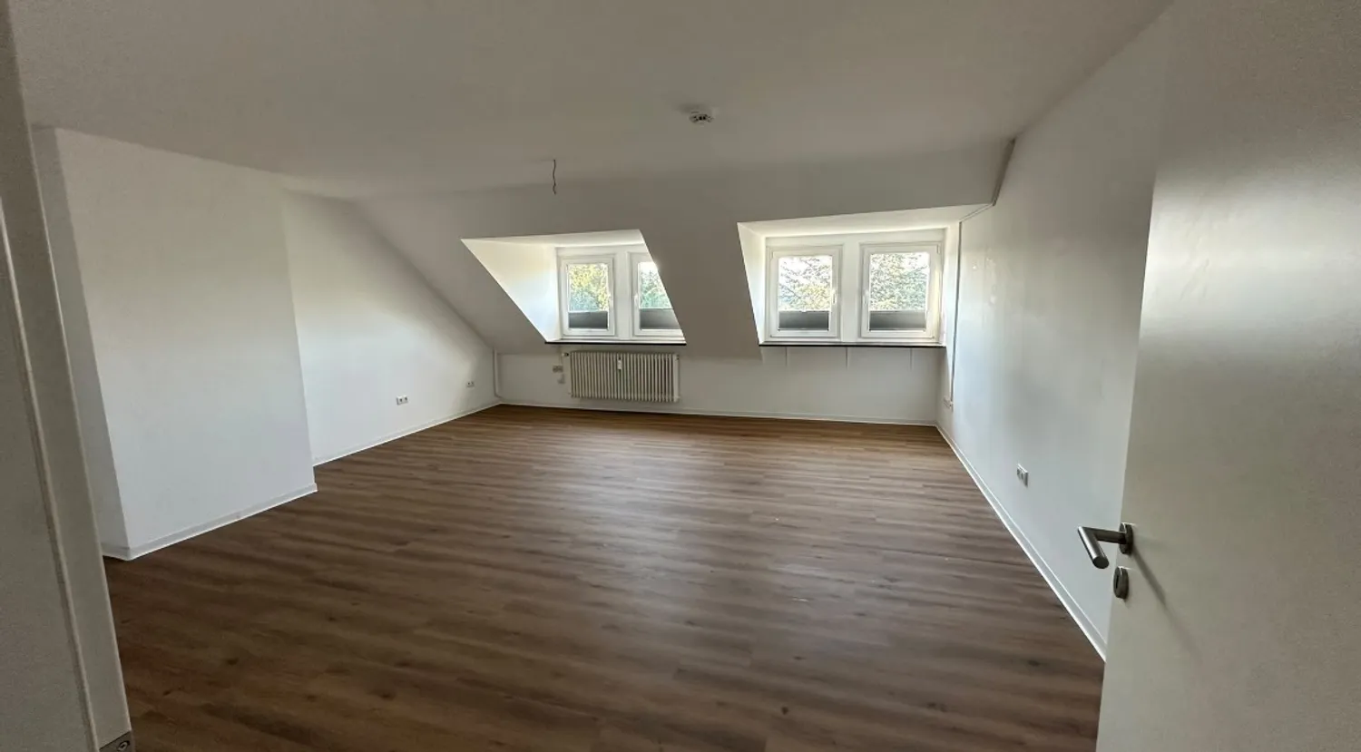 2 Zimmer Wohnung mit 78 m² in Siegen – Bild 4