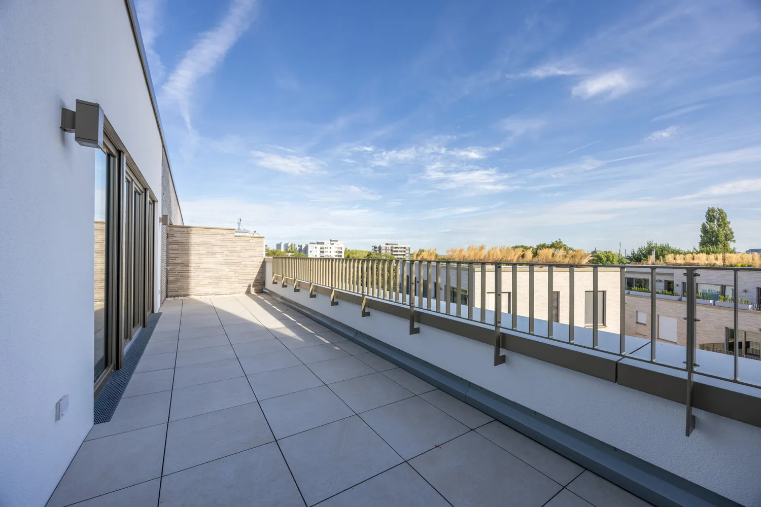 3 Zimmer Wohnung mit 96 m² in Düsseldorf – Bild 1