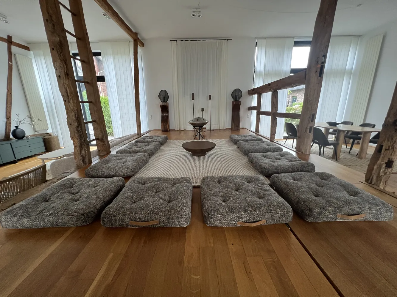 7 room house with 250 m² in Kaarst – Photo 2