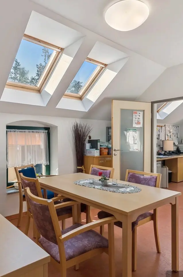 10 Zimmer Wohnung mit 25 m² in Köthen – Bild 4