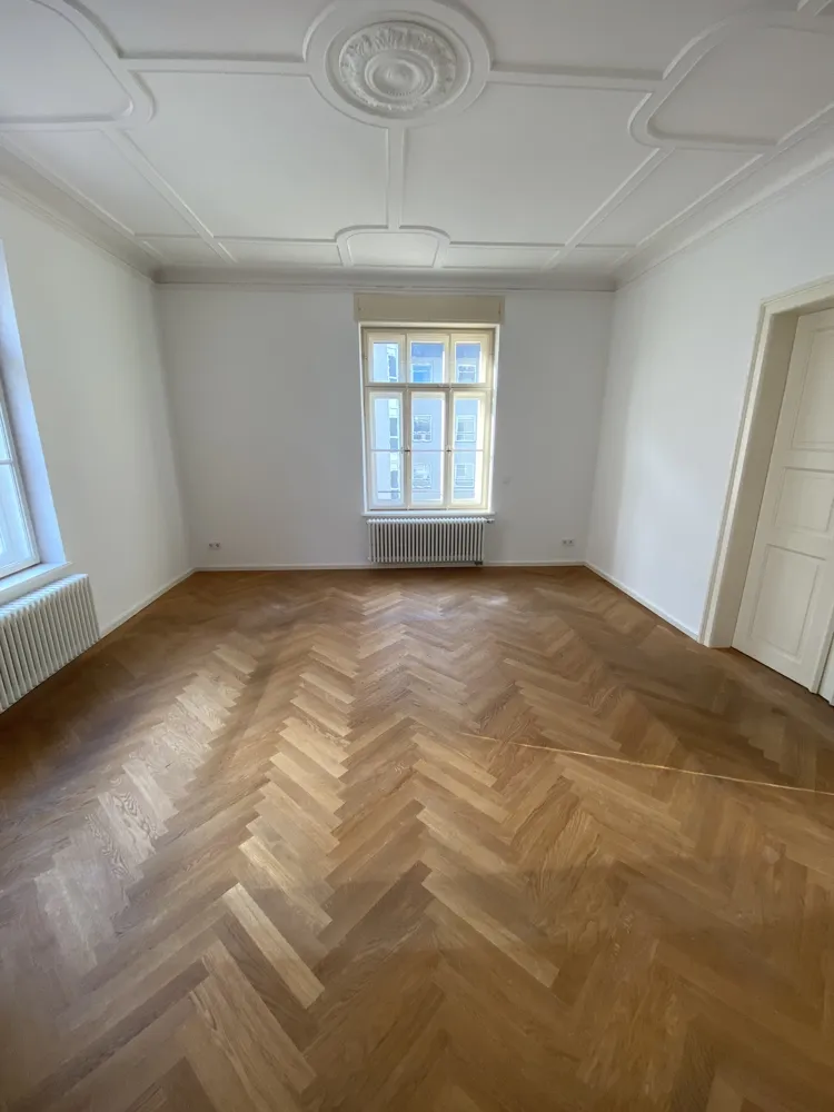 5 room apartment with 200 m² in Munich – Photo 2