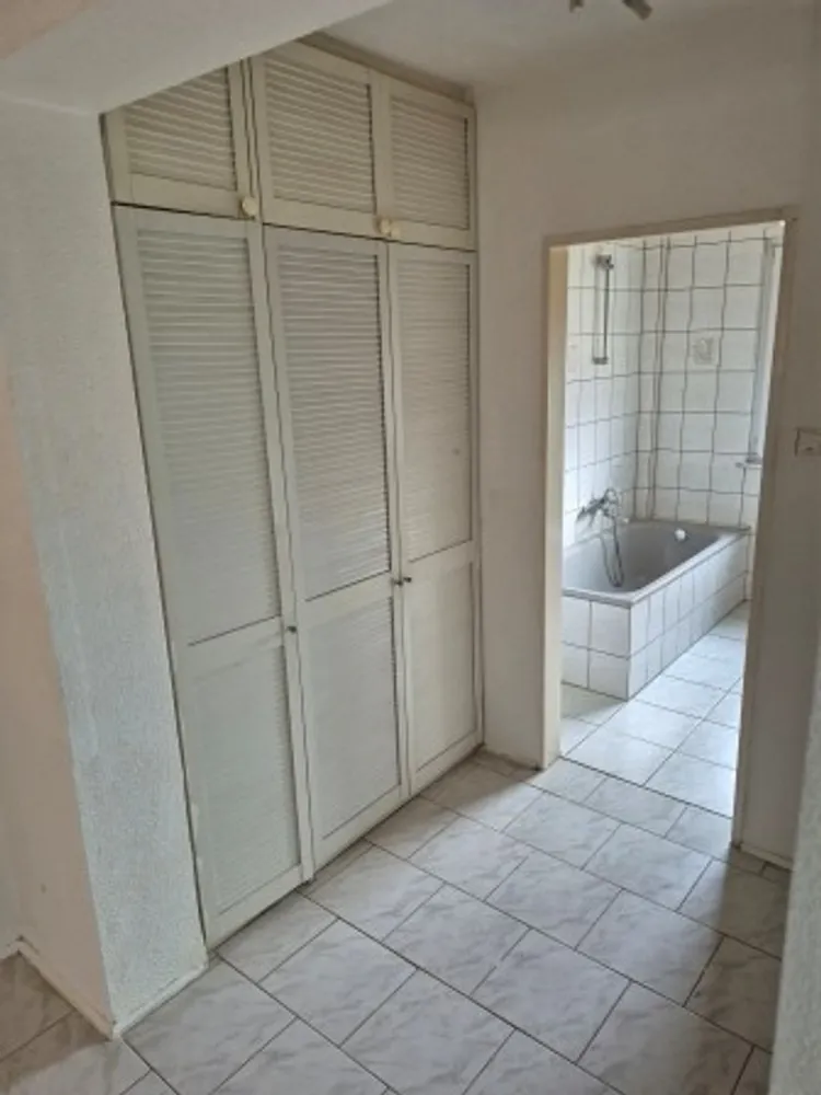 4 Zimmer Wohnung mit 114 m² in Ludwigshafen am Rhein – Bild 5
