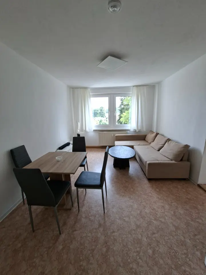 2 Zimmer Wohnung mit 47 m² in Crimmitschau – Bild 1