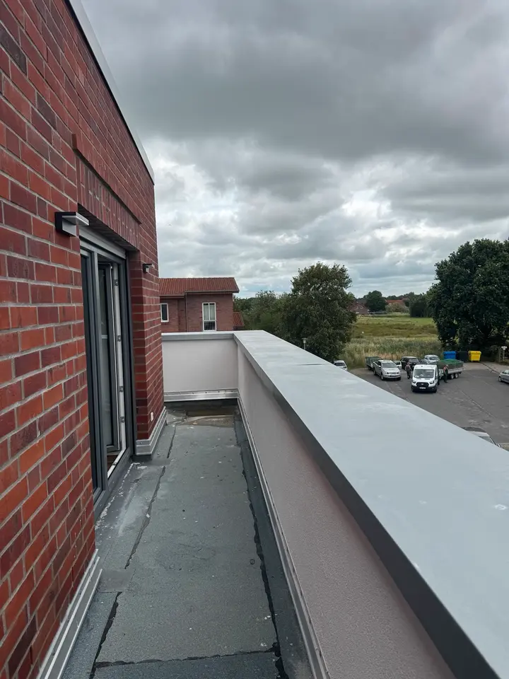 4 Zimmer Wohnung mit 150 m² in Emden – Bild 2
