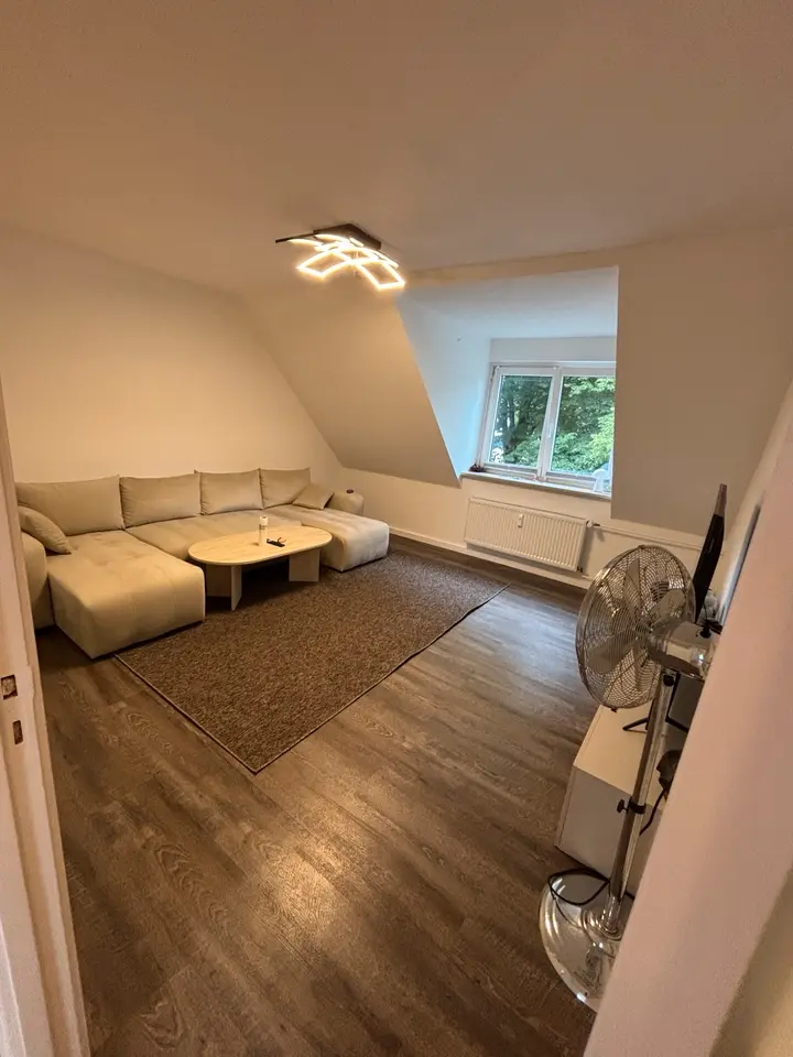 2 Zimmer Wohnung mit 54 m² in Neumünster – Bild 1