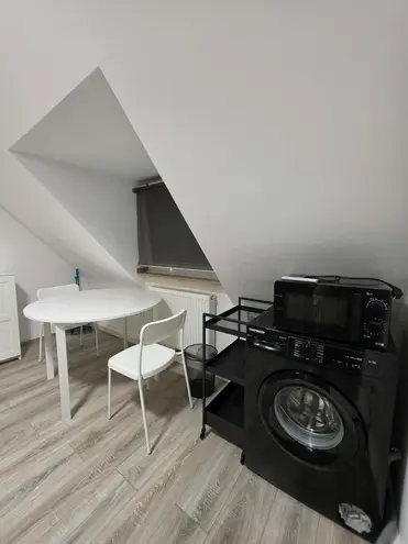 WG-Zimmer mit 9 m² in Köln – Bild 4