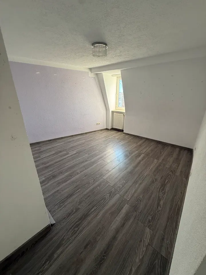 6 Zimmer Wohnung mit 115 m² in Tuttlingen – Bild 2