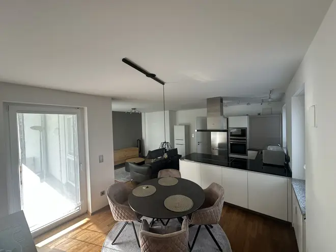 2 Zimmer Wohnung mit 64 m² in München – Bild 8