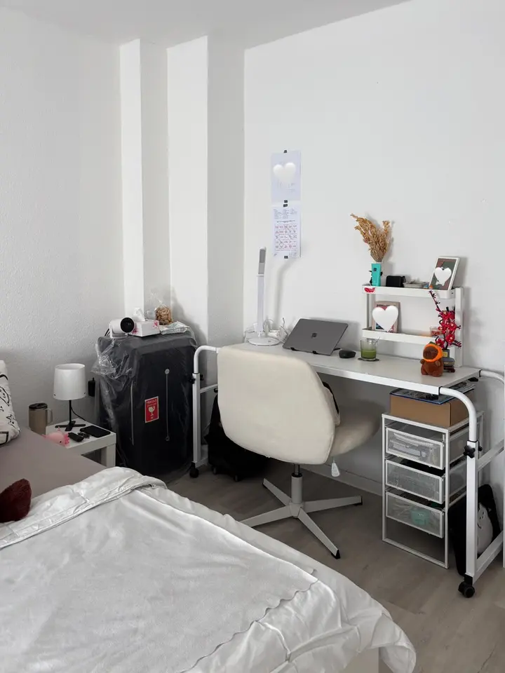 WG-Zimmer mit 12 m² in Frankfurt am Main – Bild 3
