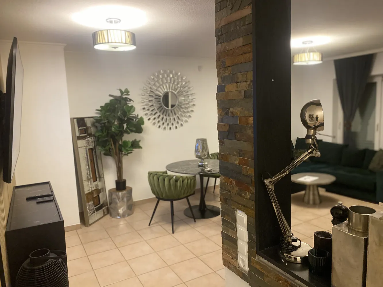 2 Zimmer Wohnung mit 52 m² in Frankfurt am Main – Bild 1