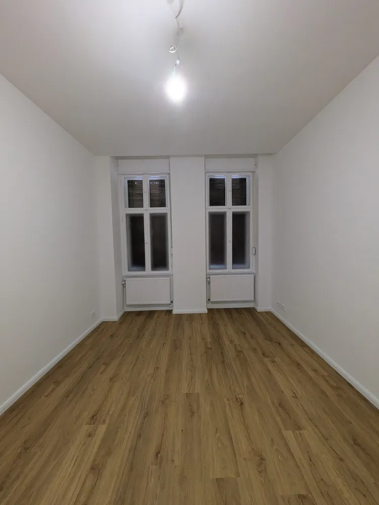 3 room apartment with 110 m² in Berlin – Photo 12
