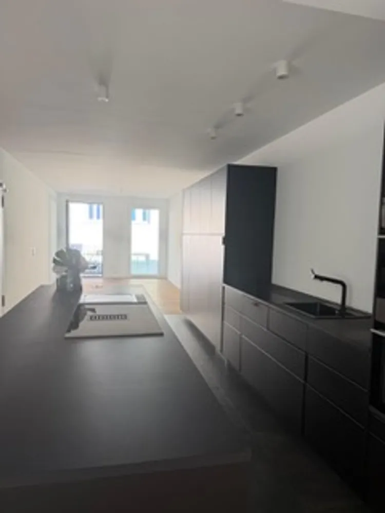 2 Zimmer Wohnung mit 103 m² in Karlsruhe – Bild 1