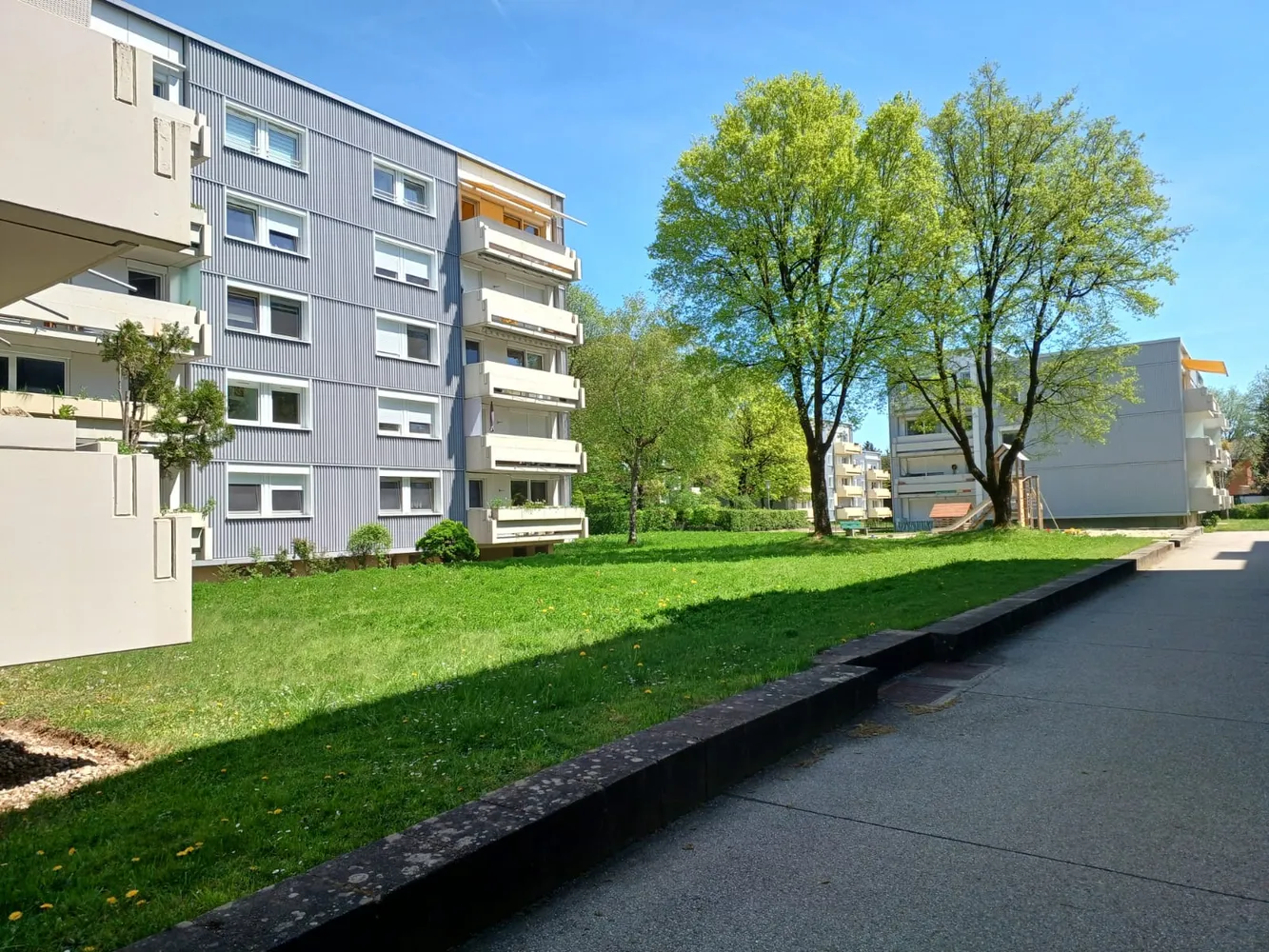 2 Zimmer Wohnung mit 70 m² in München – Bild 7
