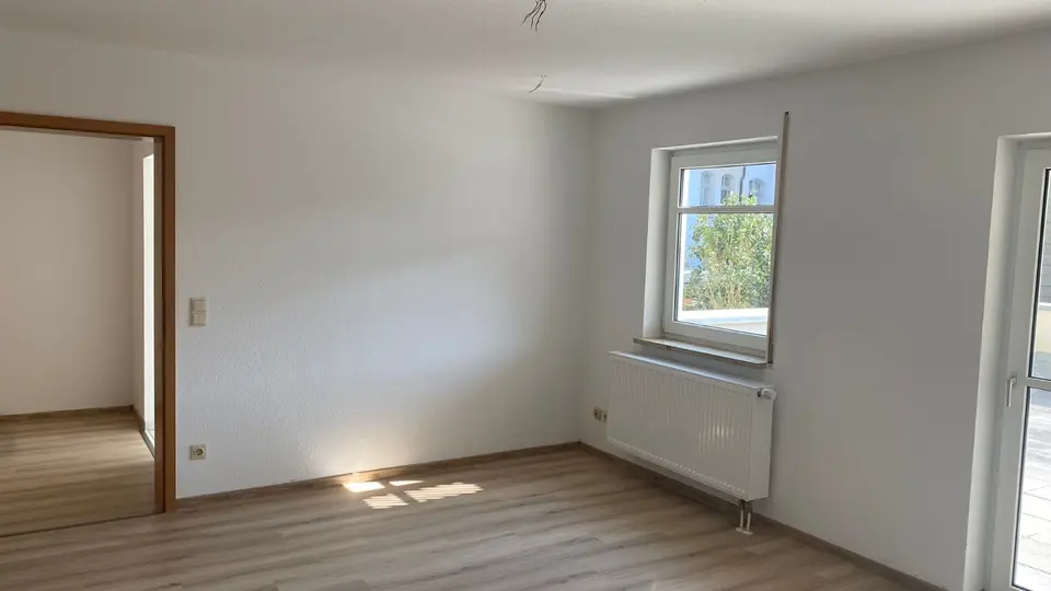 2 Zimmer Wohnung mit 71 m² in Meiningen – Bild 2