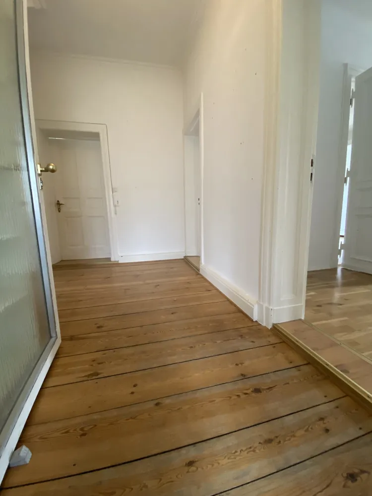 3 Zimmer Wohnung mit 106 m² in Berlin – Bild 3