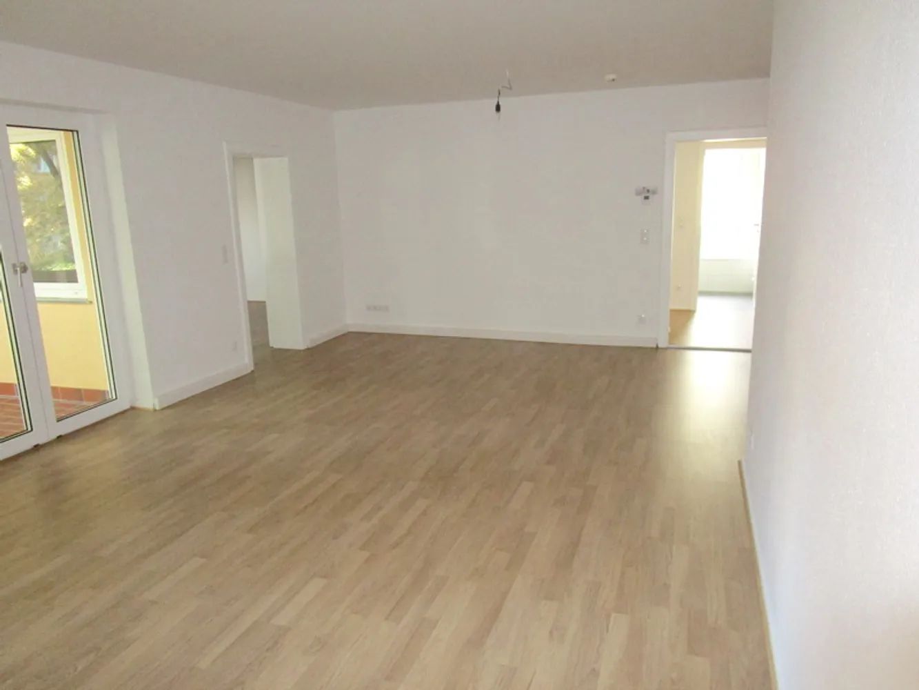 2 Zimmer Wohnung mit 81 m² in Bonn – Bild 6