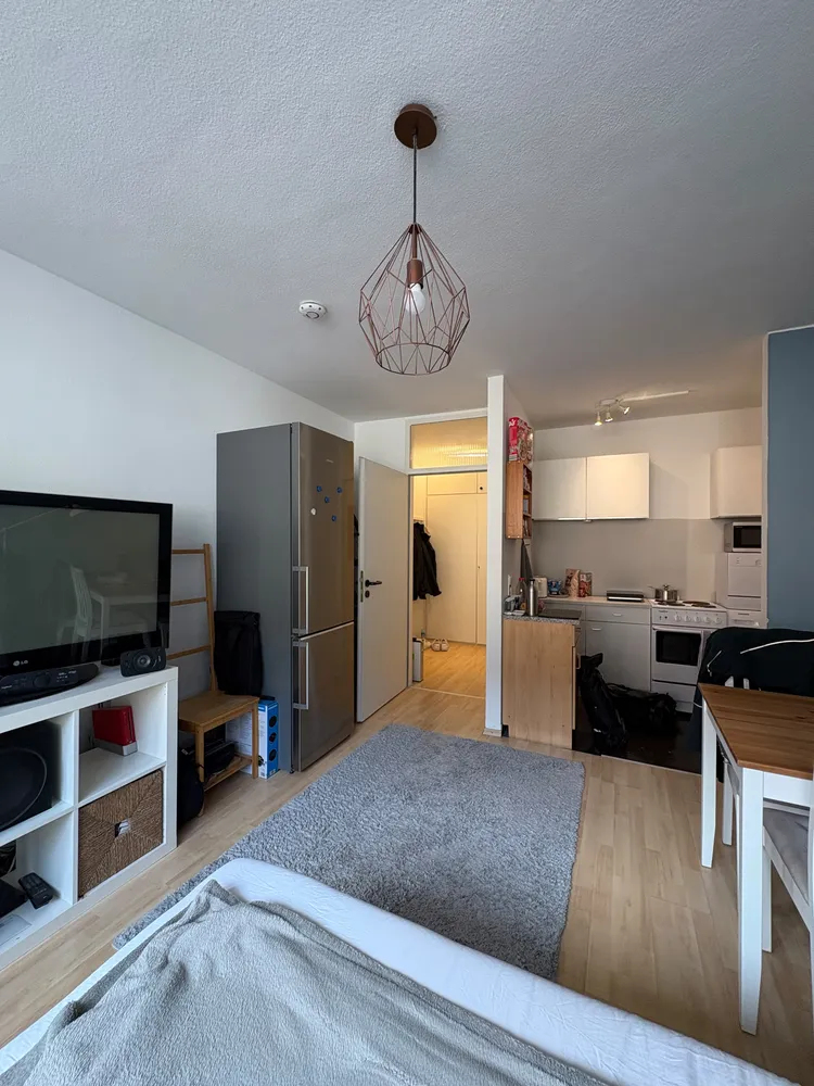 1 Zimmer Wohnung mit 30 m² in Köln – Bild 8